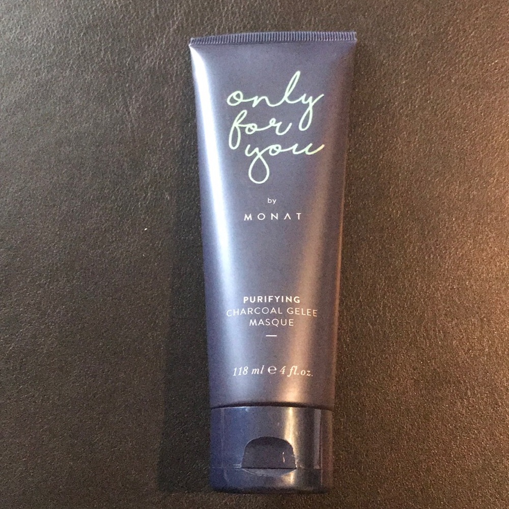 Monat Purifying Charcoal Gelee Masque